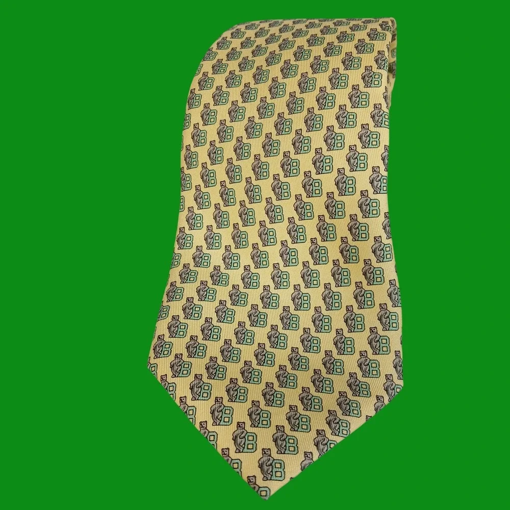 Berkshire School Vineyard Vines Tie Mens OS Bear Mascot Yellow Silk NCAA Prep
